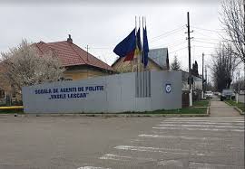 Peste 900 din cei aproape 4.700 de candidați la examenul de admitere la școlile de poliție din câmpina și cluj, au fost declarați admiși, anunță igpr. Campina Scoala De Agenti De Politie Vasile Lascar Ghid Auto Service Romania
