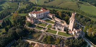 B&b la terrazza sui fieschi. San Salvatore Castle Exclusive Castle For Weddings And Events In Italy