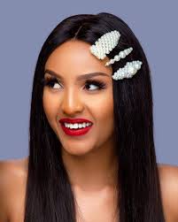 Leh Ernest go dae fool una say una dae win the election, Podooor 😝😝  🌴🌴🌴🌴 As e dae pain tolongbo e dae sweet Paopa