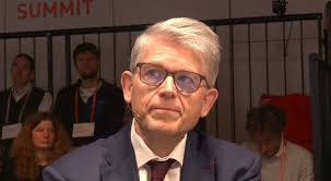 En déplacement à Berlin, Patrick Hetzel plaide pour la mise en place...