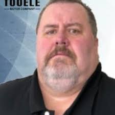 Eric Brimhall's Instagram, Twitter & Facebook