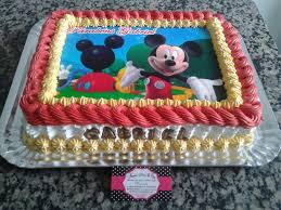 Bizcocho De Mickey Mouse Cuadrado Bolo Mickey De Chantilly Tortitas De Mickey Mouse Tortas De Mickey Pastel De Mickey Mouse