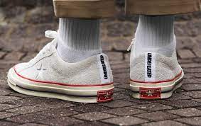 Converse Modelleri 2019 Farkli Converse Modelleri Renkli Ve Desenli Converse Ayakkabilar Model