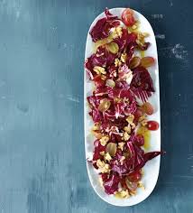 Radicchio Trauben Salat Rezept In 2020 Rezepte Salat Und Essen Und Trinken