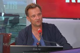 (1989) and lady beware (1987). Heritage Hallyday Une Histoire Finie Qui Saoule Les Gens Pour David Hallyday