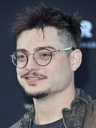 Andrew Lawrence Shows