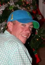 Derek Laviolette's Instagram, Twitter & Facebook