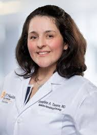 Keri Hooper's Instagram, Twitter & Facebook