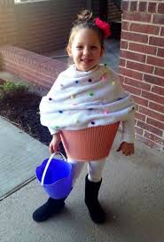 Cupcake Kostum Selber Machen Diy Anleitung Maskerix De Kinder Kostume Halloween Kostume Kinder Cupcake Kostum