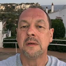 10 years with Benchmarx 🤯🤯🤯 let's see what I can achieve in the next 10  🌊🌊🌊 thanks to Wayne Abbey for taking the time to show his support 🙏