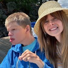 Anita Wehner's Instagram, Twitter & Facebook