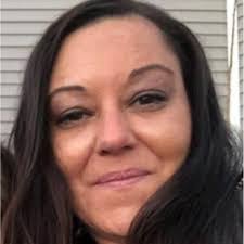 Randi Stoll's Instagram, Twitter & Facebook