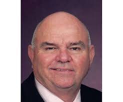 Karen Loftin's Instagram, Twitter & Facebook