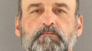 KPD: Serial burglar caught after stealing $17,200 in jewelry, other items