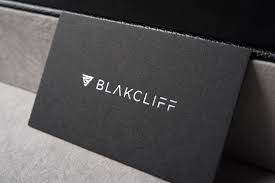 Black and white business cards black and white. Minimal Black And White Business Card Design