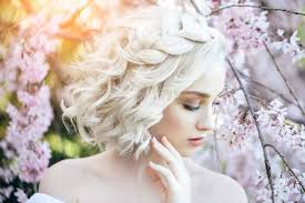 Coiffure mariage cheveux courts tresse. 1001 Idees Pour Une Coiffure Mariage Cheveux Courts Les Coiffures Des Invitees
