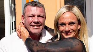 Bodybuilderin caro robens hat in den vergangenen jahren eine gewaltige transformation durchgemacht. Summer House Of The Stars Andreas And Caro Robens