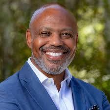 Jeff Cason's Instagram, Twitter & Facebook