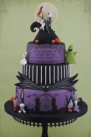 24 Completely Bewitching Tim Burton Inspired Wedding Ideas Nightmare Before Christmas Cake Christmas Wedding Cakes Halloween Wedding Cakes
