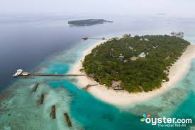 Alojarse en un hotel en el agua es la experiencia de lujo que ofrecen las islas maldivas. Como Viajar A Las Maldivas Con Un Presupuesto