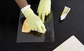 How To Remove Scratches From Glass