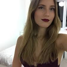 Ashleigh James (@ashleighjamesxx)