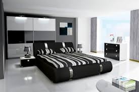 Weisses schlafzimmer komplett 400 € vb. Komplett Schlafzimmer Hochglanz Schwarz Weiss Kleiderschrank Bett 2 Nako Ebay