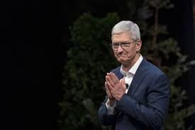 Tim Cook Net Worth: Billionaire Status as Apple Stock Nears $2 Trillion -  Bloomberg