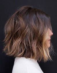 The touch of lighter blonde over a biscuity dirty blonde will grow out elegantly. 25 Alternatives Of Cute Bob Hairstyles Bob Haircut And Hairstyle Ideas