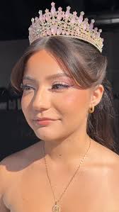 Achieve your hair goals with @bellamihairpro extensions 🤩🖤 Extension  Method: Tape In Length: 24” Grams used: 110 grams of @bellamihair  Maintenance: 6-8 weeks • • • #bellami #bellamihair #bellamihairpro  #bellamiextensions #bellamihairextensions ...