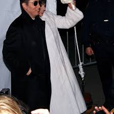 Trouvez les liza minnelli wedding images et les photos d'actualités parfaites sur getty images. David Gest And Liza Minnelli A Look Back At Their Over The Top Wedding