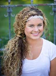 If you have wave braids that are quite uncontrollable, it can be tricky. Pin On Short Curly Cut