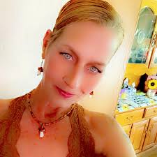 Kimberly Ward (@kim.berry07) • Facebook