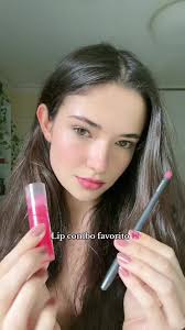 Duda Reis Lip Combo Feat. MAC Soar Lip Oil
