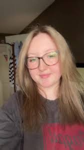 Fallon Patterson's Instagram, Twitter & Facebook