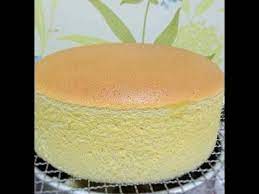 الكيك الاسفنجي الشاهق الارتفاع بالنشا و الماء اسهل طريقة لعمل الاسبونج كيك مامي عسولة youtube cake recipes cake recipes