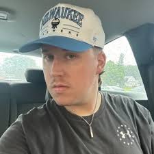 Logan Tracy (@logantracy27)