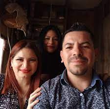 No podía creer que Valentina se vendiera como una drag queen mexicana en  Drag Race y luego vi un show suyo y todo se trataba sobre cosas españolas,  casi sacaba castañuelas y