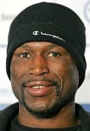 Mark Woolnough boxer •