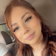 Can someone recommend someone who does custom shirts please 😌