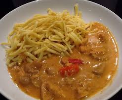 Gepapi Geschnetzeltes Mit Paprika Und Pilze Rezept Hauptgerichte Mit Fleisch Geschnetzeltes Putengeschnetzeltes Rezept