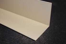 Oui fabrication union européenne oui pays de fabrication: Corniere Pvc 100 X 100 X 2 Mm Angle Vif Beige 1015 1 Colis 5x6ml Zumaplast