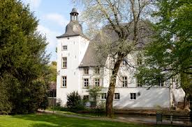 40 häuser zum kauf in voerde (niederrhein) auf immobilo.de ✓ egal ob reihenhaus, einfamilienhaus oder stadtvilla ✓ mit immobilo.de das traumhaus finden und kaufen! Datei Haus Voerde Niederrhein 5628336595 Jpg Wikipedia