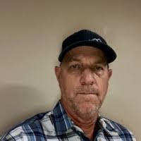 Chris Shofner's Instagram, Twitter & Facebook