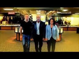 Napoli, il dramma delle file infinite. Il Banco Dei Pugni Stagione 7 Episodio 1 Youtube
