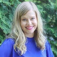 Hollie Meeks's Instagram, Twitter & Facebook