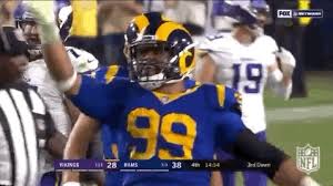Select from premium aaron donald of the highest quality. Aaron Donald Blow A Kiss Gif By Nfl Find Share On Giphy