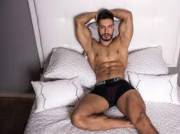 Muscle cams: James Axel | Lucas Kazan Blog