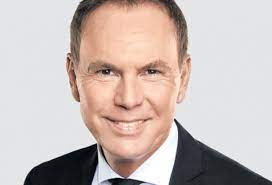 Sie können finden komarek gerhard öffnungszeiten, adresse. Gebaudereiniger Hausbetreuer Ihre Arbeit Ist Lebensnotwendig Kurier At