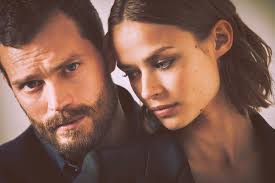 Choose from elaborate designs and ingenious cuts. El Estudio Ganso Camioneta Jamie Dornan Pub Hugo Boss Sabroso Peine Perforacion